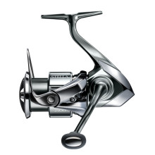 Shimano Stella FK 2500 - спиннинговая катушка